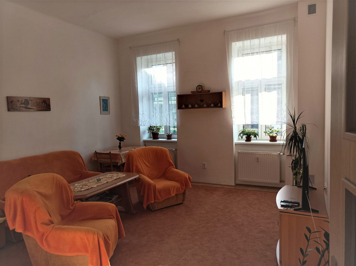 Prodej zrekonstruovaného cihlového bytu 2+1 v Olomouci, ul. Poupětova
