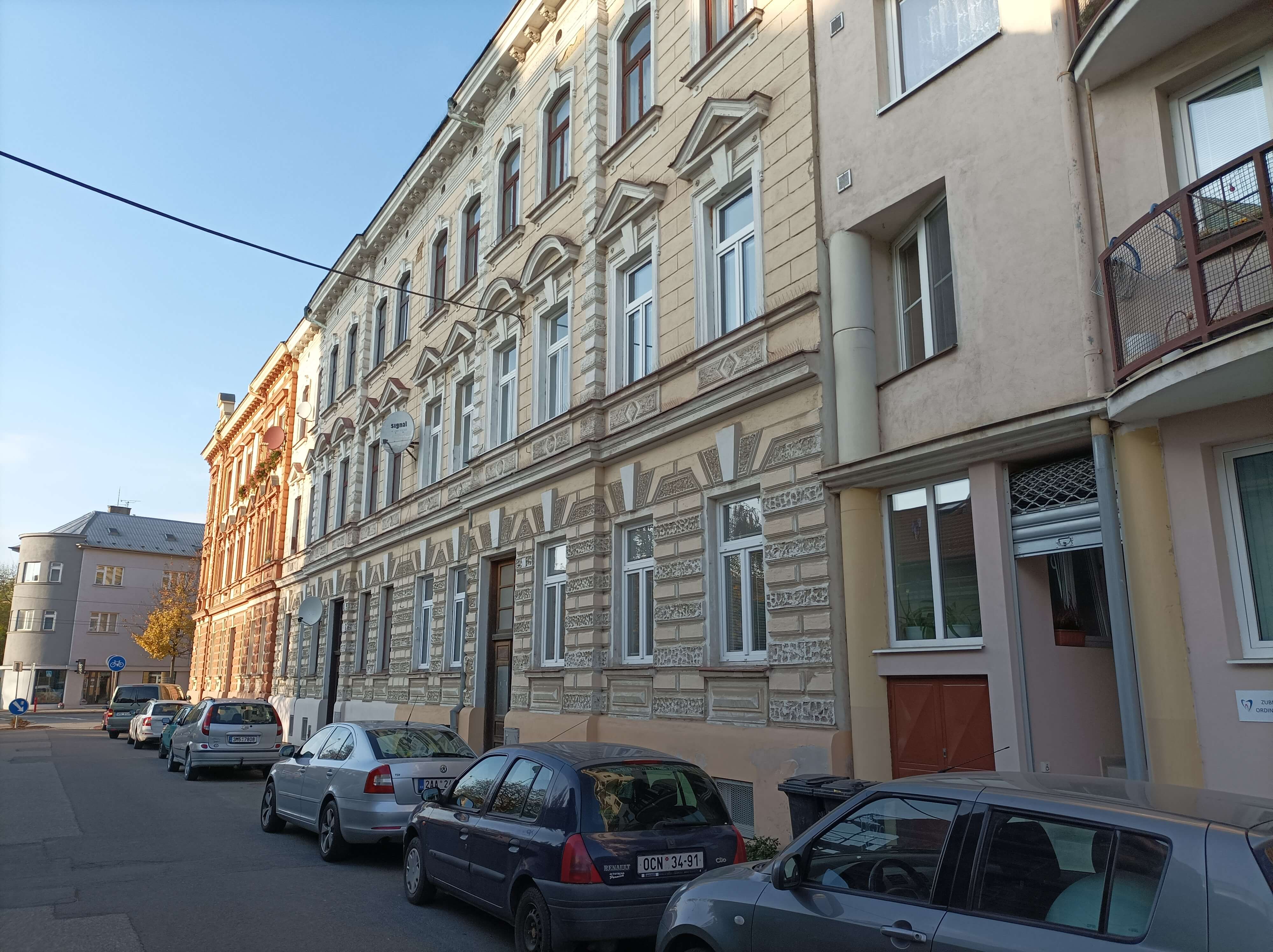 Prodej zrekonstruovaného cihlového bytu 2+1 v Olomouci, ul. Poupětova