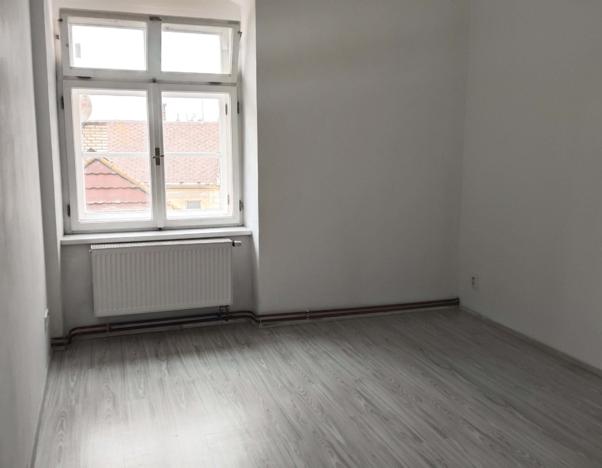 Pronájem pokoje, 15 m2, v bytě 2+1, bj 13 v Olomouci, ul. Zámečnická