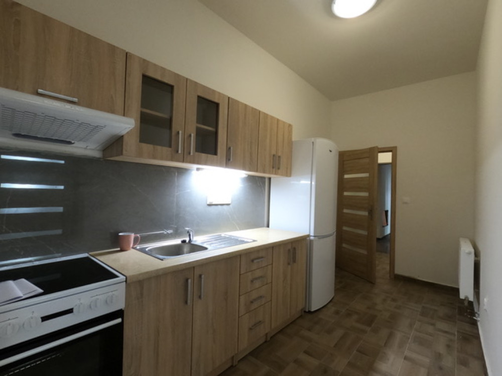 Pronájem částečně zařízené novostavby 2+1, 60 m2, v centru Olomouce, ul. Vídeňská