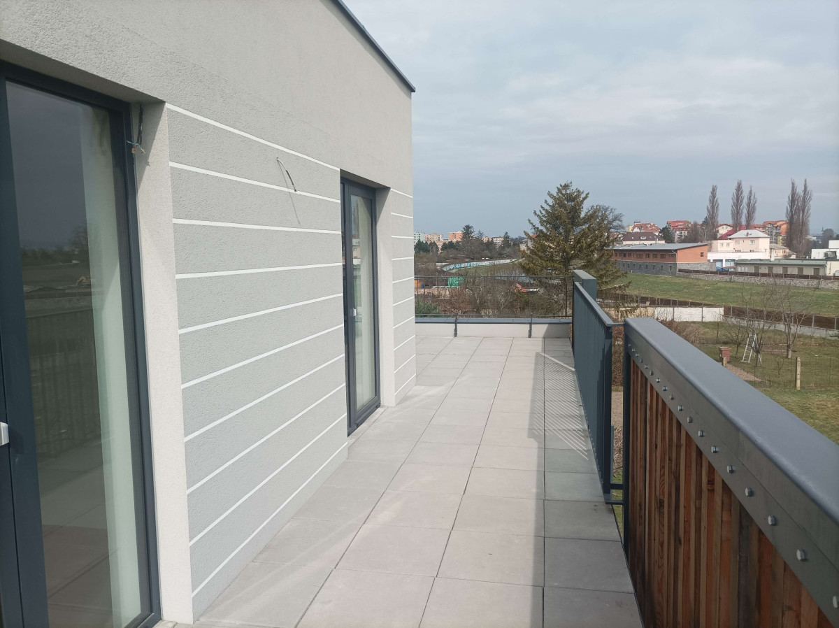 Prodej novostavby 3kk, 73m2, s terasou a GS v Olomouci, ul. Střední novosadská
