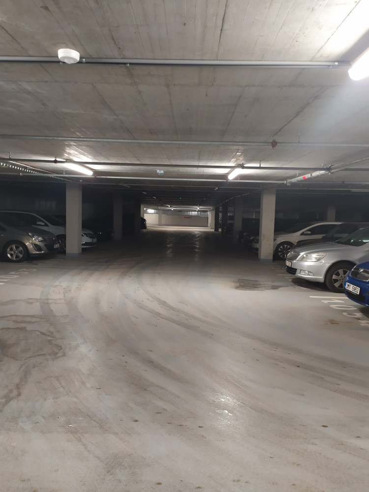 Pronájem garážového stání poblíž centra Olomouce, ul. Wittgensteinova